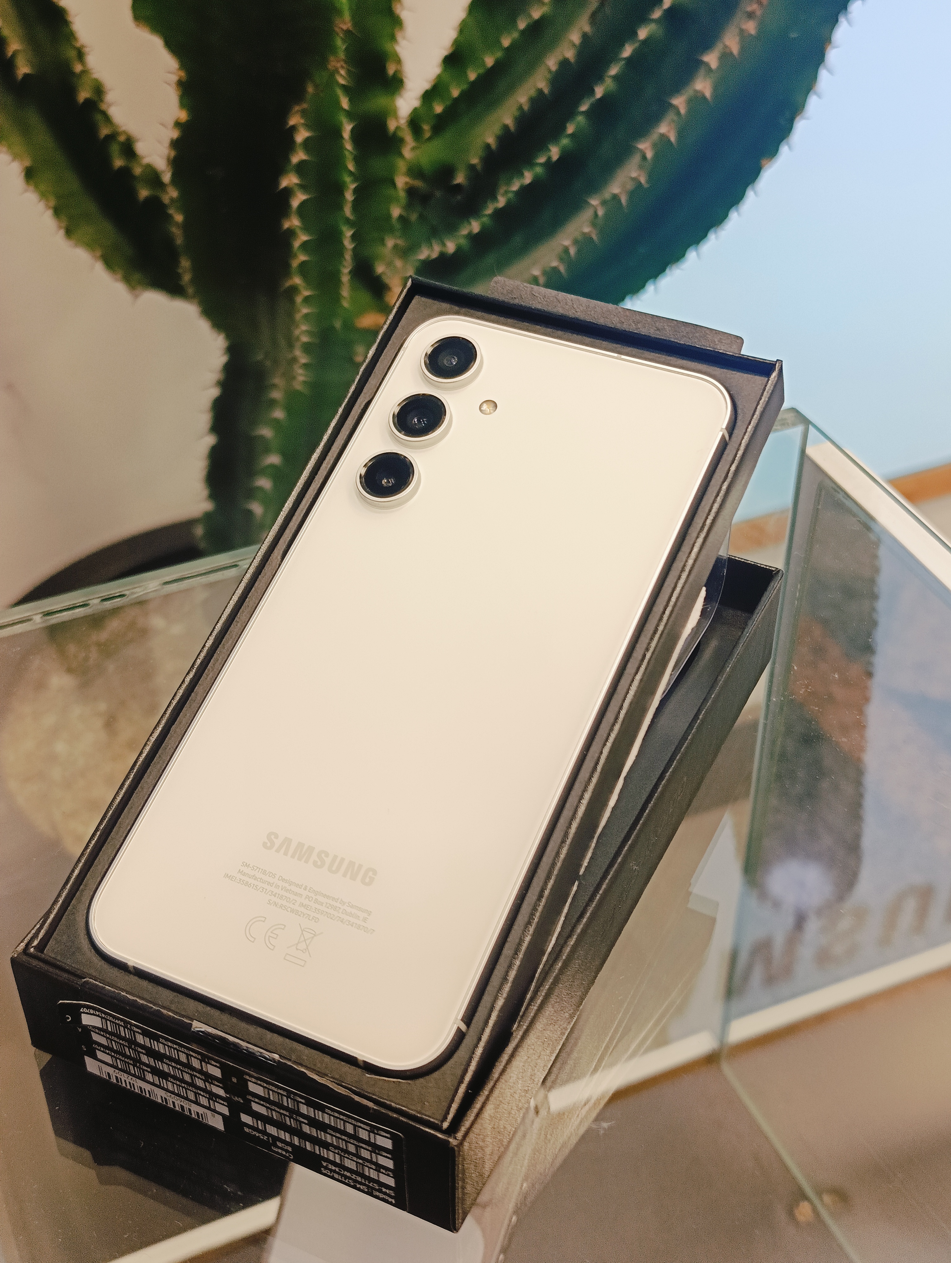 Samsung S23 fe 256GB Ram 8 GB استوک در حد نو ـ ویتنام